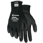 Ninja® Cut Protection, 18 gauge, Black Kevlar® Stretch Armor Technology shell, Black BNF palm and fingertips